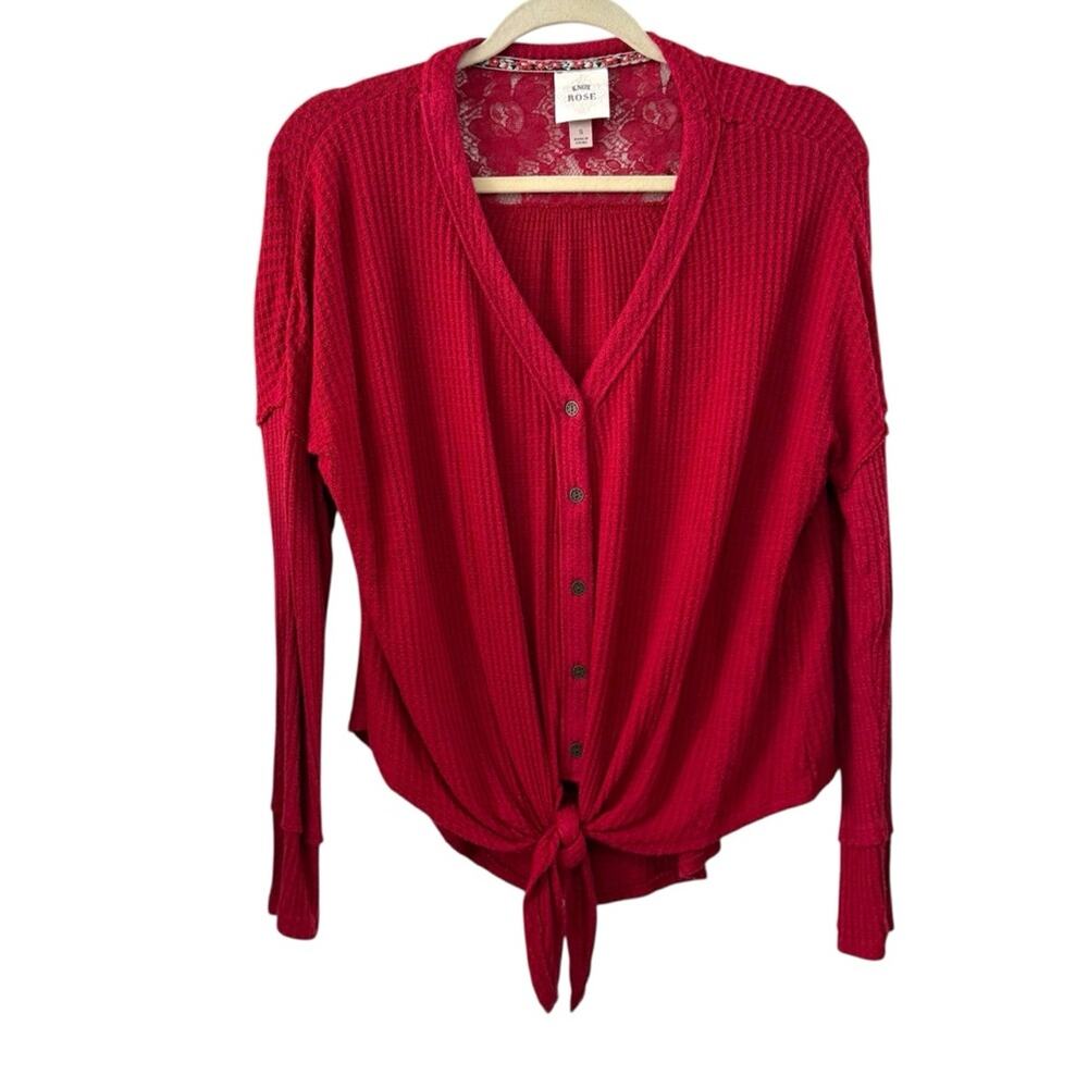 Knox Rose Small Red Lace Back Waffle Knit Button Front Tie Hem Top